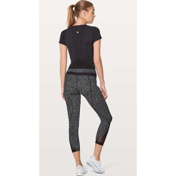 Lululemon Inspire Tight II 25" Night View White Black / Black-sz 8 - Picture 5 of 11
